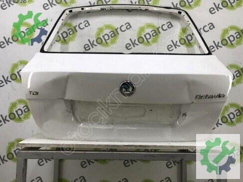 Skoda Octavia Bagaj Kapağı 1Z5827025 çıkma parça