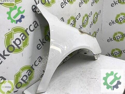 Skoda Octavia Sağ Ön Çamurluk 1Z0821106 çıkma parça