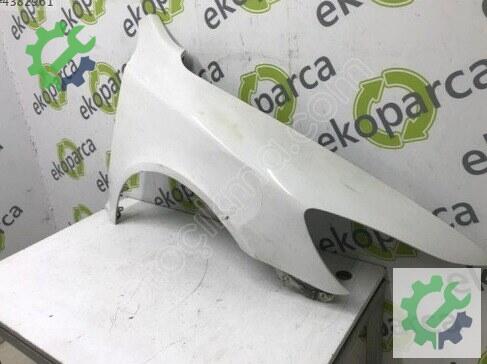 Skoda Octavia Sağ Ön Çamurluk 1Z0821106 çıkma parça