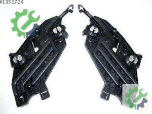 SKODA OCTAVİA 2009 2013 FAR ALT BRAKETİ SAĞ 1Z0941464