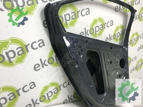 Skoda Octavia Sol Arka Kapı 5E5833051 çıkma parça