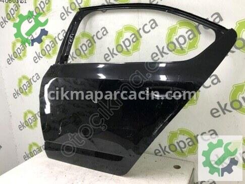 Skoda Octavia Sol Arka Kapı 5E5833051 çıkma parça