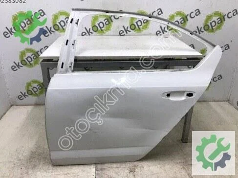 Skoda Octavia Sol Arka Kapı 5E5833051 çıkma parça