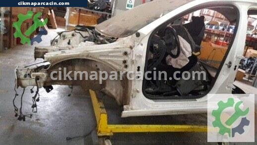 Skoda Octavia Sol Ön Marşpiyel Sacı çıkma parça