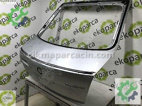 Skoda Octavia Bagaj Kapağı 5E5827023B çıkma parça