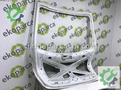 Skoda Octavia Bagaj Kapağı 5E5827023B çıkma parça