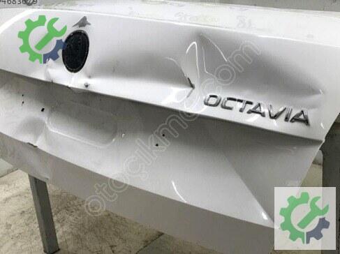 Skoda Octavia Bagaj Kapağı 5E5827023B çıkma parça