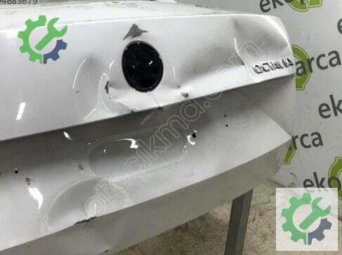 Skoda Octavia Bagaj Kapağı 5E5827023B çıkma parça