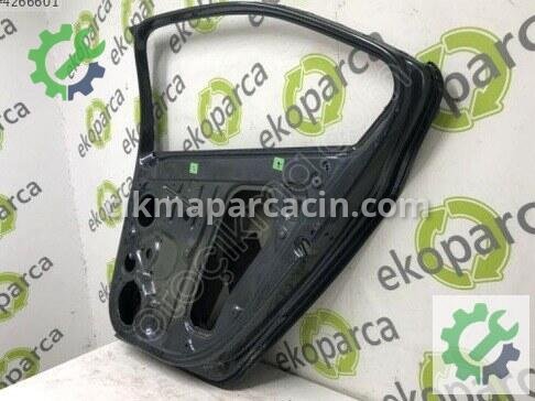 Skoda Octavia Sağ Arka Kapı 5E5833052 çıkma parça