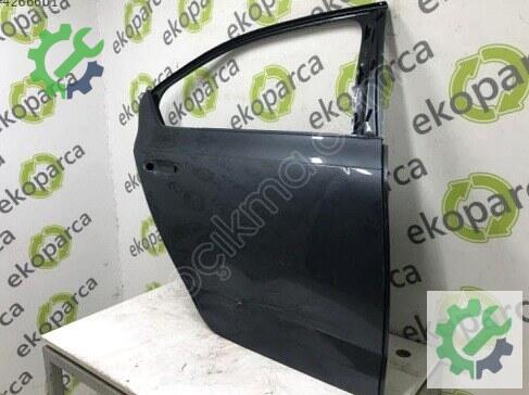 Skoda Octavia Sağ Arka Kapı 5E5833052 çıkma parça