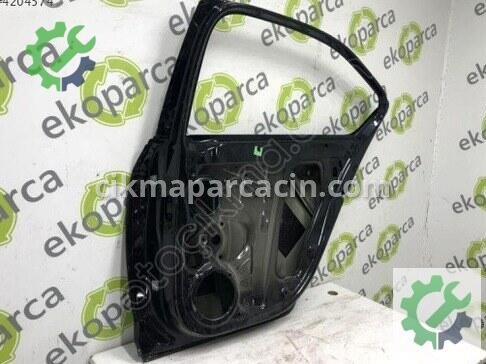 Skoda Octavia Sağ Arka Kapı 5E5833052 çıkma parça