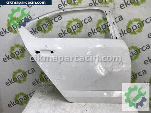 Skoda Octavia Sağ Arka Kapı çıkma parça