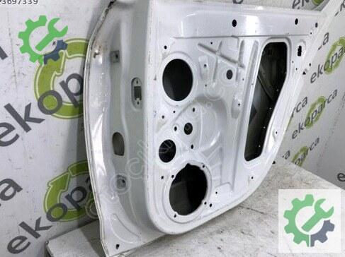 Skoda Octavia Sağ Arka Kapı 5E5833052 çıkma parça