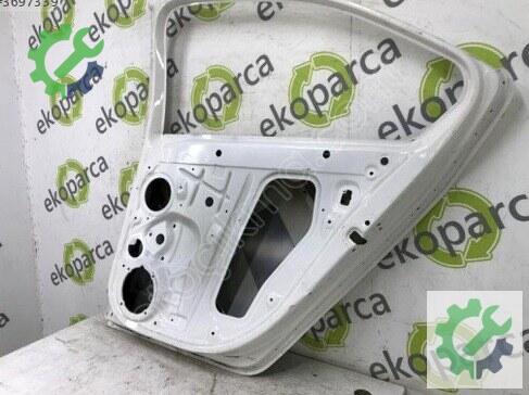 Skoda Octavia Sağ Arka Kapı 5E5833052 çıkma parça