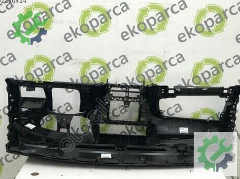 Skoda Octavia Torpido 5E1857007 çıkma parça