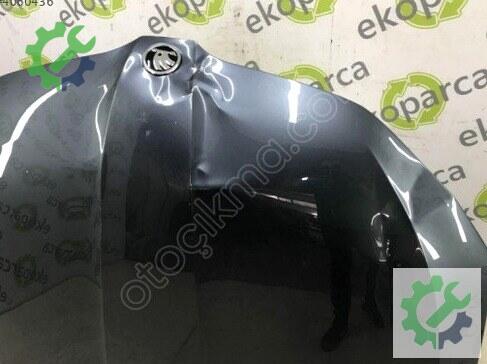 Skoda Octavia Kaput Menteşesi 5E0823031B çıkma parça