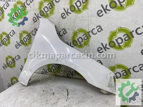 Skoda Octavia Sağ Ön Çamurluk 5E0821106C çıkma parça