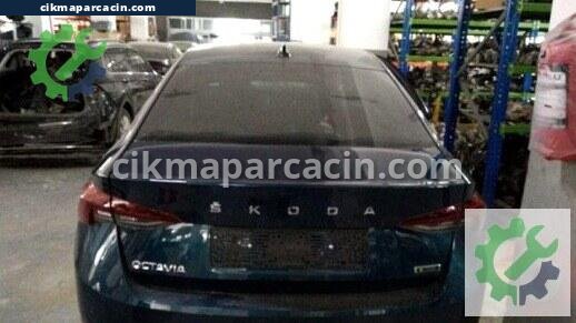 Skoda Octavia Bagaj Kapağı çıkma parça