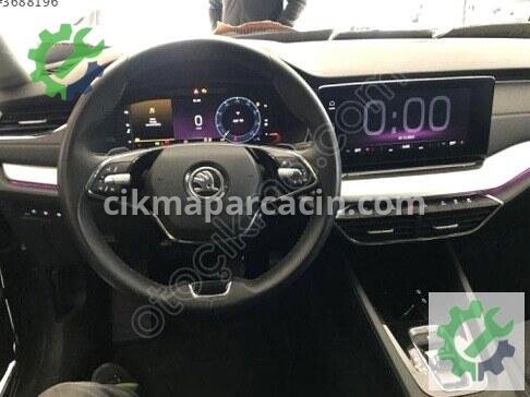 Skoda Octavia Teyp 5E3919605 çıkma parça