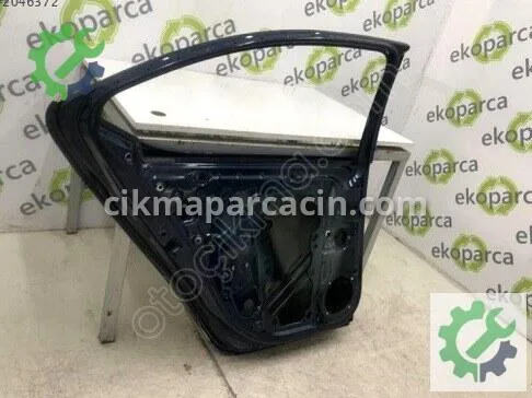 Skoda Octavia Sol Arka Kapı 5E6833051 çıkma parça