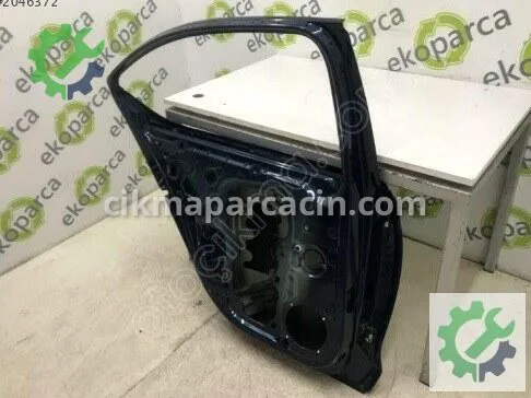 Skoda Octavia Sol Arka Kapı 5E6833051 çıkma parça