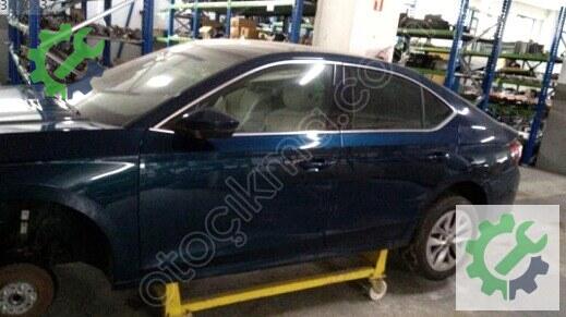 Skoda Octavia Sol Arka Kapı çıkma parça