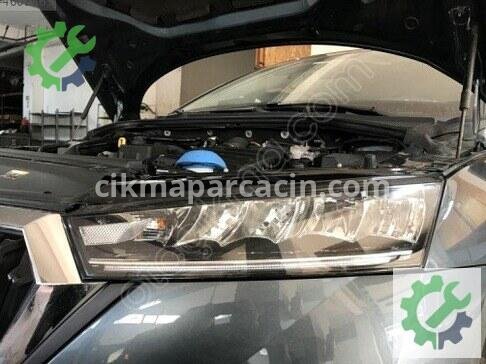 Skoda Octavia Sol Ön Far 5E4941015 çıkma parça