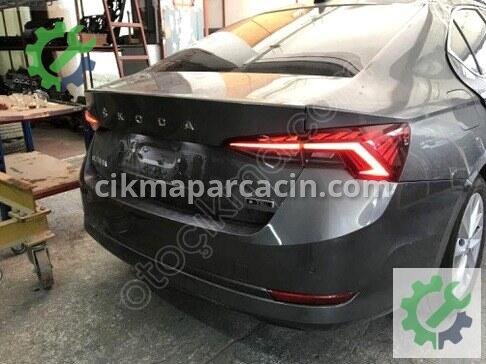 Skoda Octavia Sol Arka Stop 5E6945307A çıkma parça
