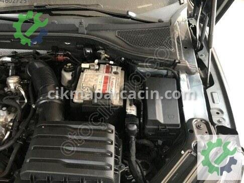 Skoda Octavia Sol Konsol 5E3810125A çıkma parça