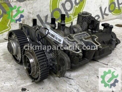 Skoda Octavia Külbütör Kapağı 05C103475 çıkma parça