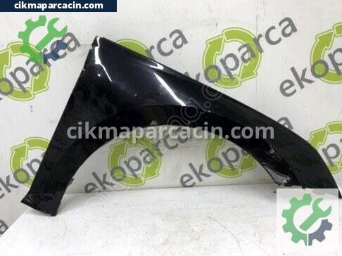 Skoda Octavia Sağ Ön Çamurluk çıkma parça
