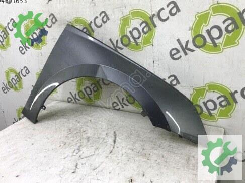 Skoda Octavia Sağ Ön Çamurluk 5E3821106 çıkma parça