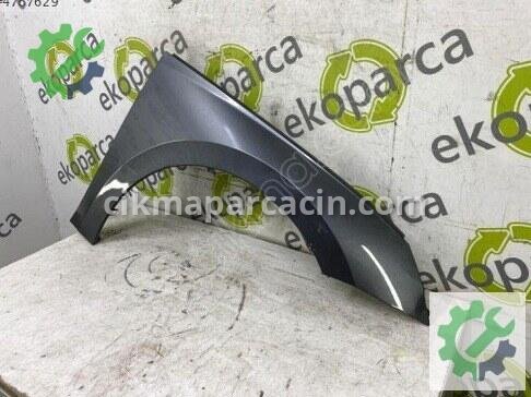 Skoda Octavia Sağ Ön Çamurluk 5E3821106 çıkma parça