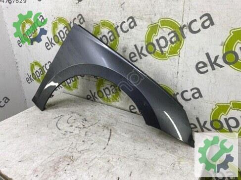 Skoda Octavia Sağ Ön Çamurluk 5E3821106 çıkma parça
