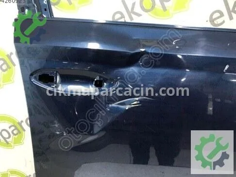 Skoda Octavia Sağ Ön Kapı 5E3831052 çıkma parça