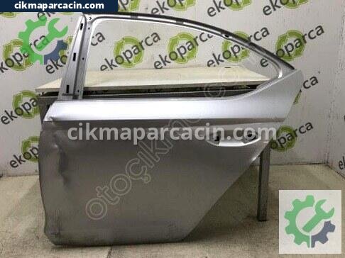 Skoda Octavia Sol Arka Kapı çıkma parça