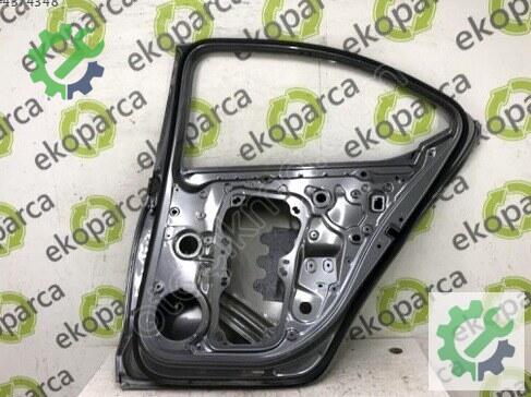 Skoda Octavia Sağ Arka Kapı 5E6833052 çıkma parça