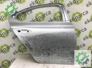 SKODA OCTAVİA 2020 2024 SAĞ ARKA KAPI 5E6833052
