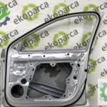 SKODA OCTAVİA 2020 2024 SAĞ ÖN KAPI 5E3831052