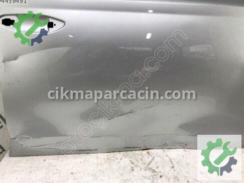 Skoda Octavia Sağ Ön Kapı 5E3831052 çıkma parça
