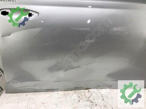 Skoda Octavia Sağ Ön Kapı 5E3831052 çıkma parça