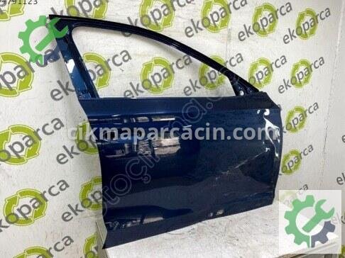 Skoda Octavia Sağ Ön Kapı 5E3831052 çıkma parça