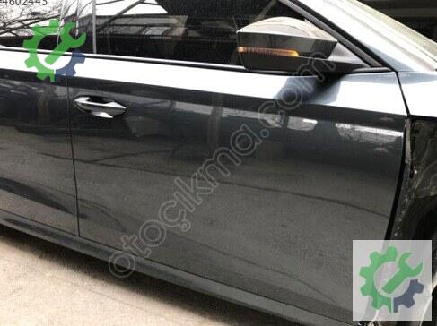 Skoda Octavia Sağ Ön Kapı 5E3831052 çıkma parça