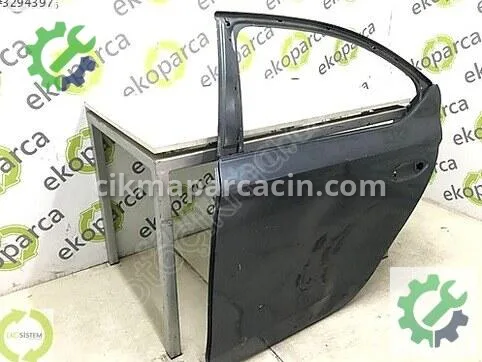 Skoda Octavia Sol Arka Kapı 5E6833051 çıkma parça