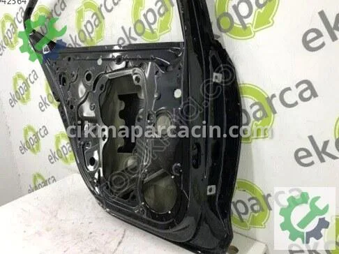 Skoda Octavia Sol Arka Kapı 5E6833051 çıkma parça