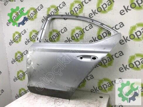 Skoda Octavia Sol Arka Kapı 5E6833051 çıkma parça