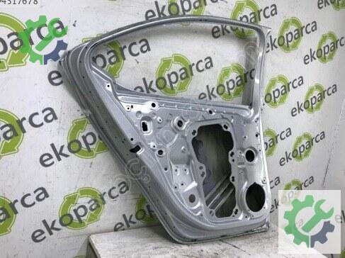 Skoda Octavia Sol Arka Kapı 5E6833051 çıkma parça