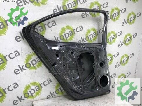 Skoda Octavia Sol Arka Kapı 5E6833051 çıkma parça