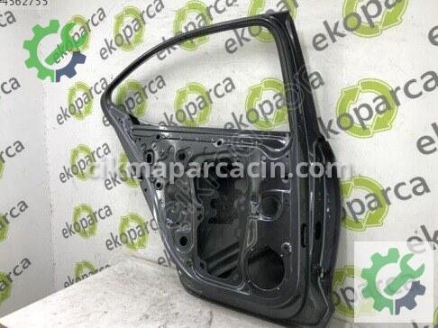 Skoda Octavia Sol Arka Kapı 5E6833051 çıkma parça