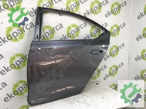 Skoda Octavia Sol Arka Kapı 5E6833051 çıkma parça